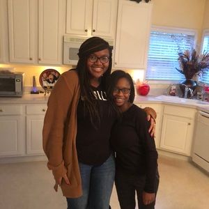 Meet your Posher, Victoria